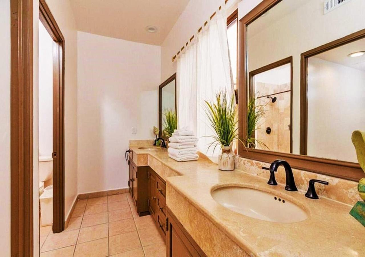 Right On The Beach! Rocky Point Condo Rental - 2 Bedroom Penthouse Beachfront Exterior foto