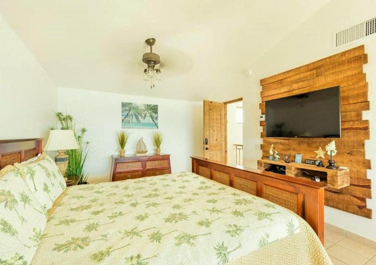 Right On The Beach! Rocky Point Condo Rental - 2 Bedroom Penthouse Beachfront Exterior foto